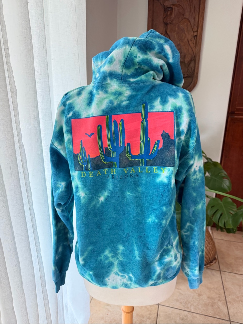 Tie Dye Hoodie Mens Medium Blue Death Valley Arizona Graphic Pullover